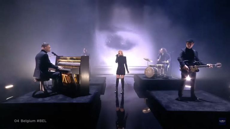 🇧🇪 Бельгия: Выступление Hooverphonic в финале Евровидения 2021 с песней The Wrong Place
