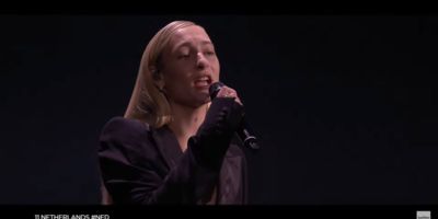 Нидерланды Выступление S10 в финале Евровидения 2022 с песней De Diepte